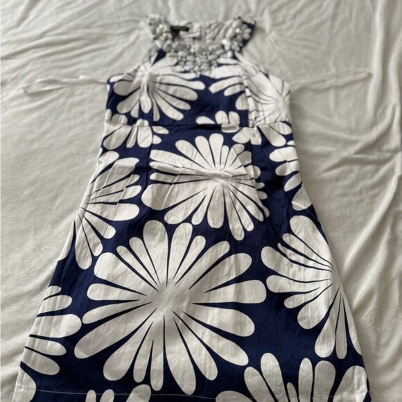 Floral Sleeveless Dress in Navy and White - Picture 1 of 4